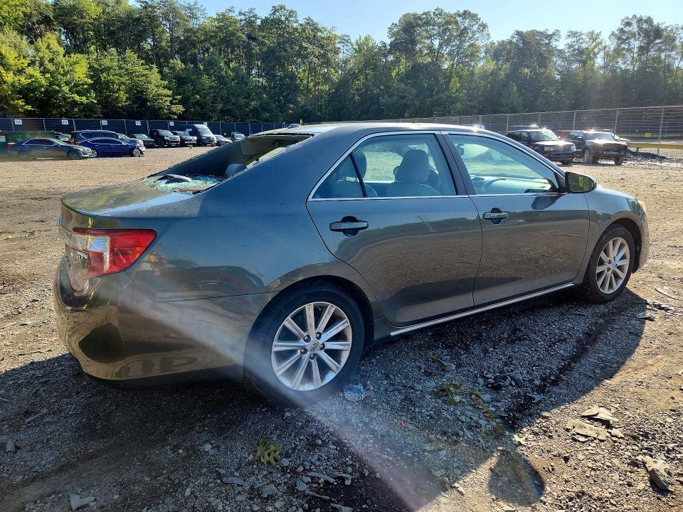 Photo 3 from auction – 2014 TOYOTA CAMRY with VIN 4T1BK1FK2EU541631