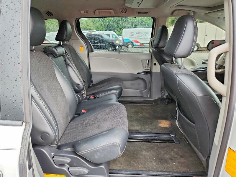 Photo 10 from auction – 2014 TOYOTA SIENNA with VIN 5TDXK3DC7ES405579