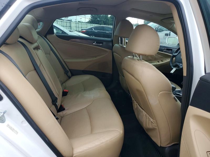 Фото 10 с аукциона – 2013 HYUNDAI SONATA с VIN KMHEC4A41DA074951