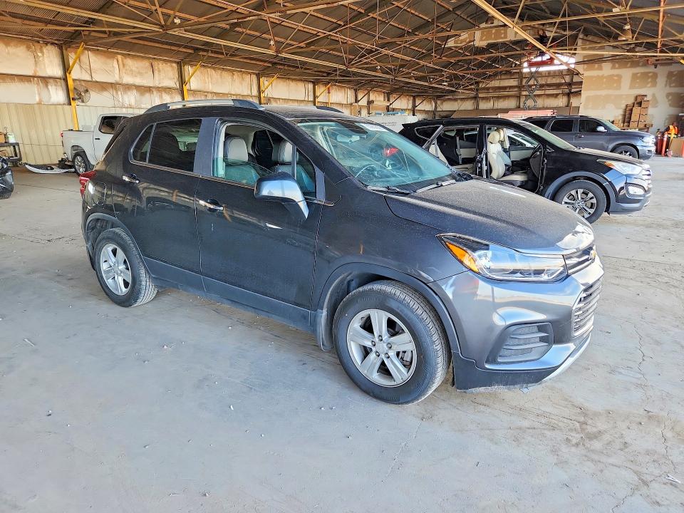 Photo 4 from auction – 2019 CHEVROLET TRAX with VIN 3GNCJLSB7KL184716