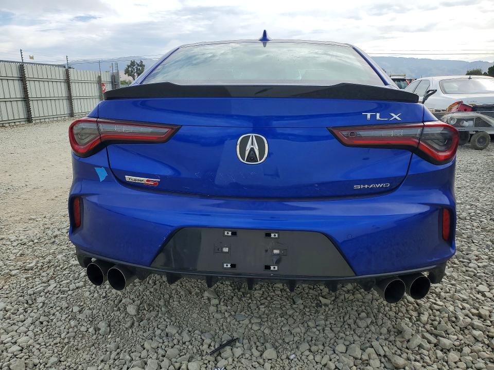 Photo 6 from auction – 2022 ACURA TLX with VIN 19UUB7F95NA001920