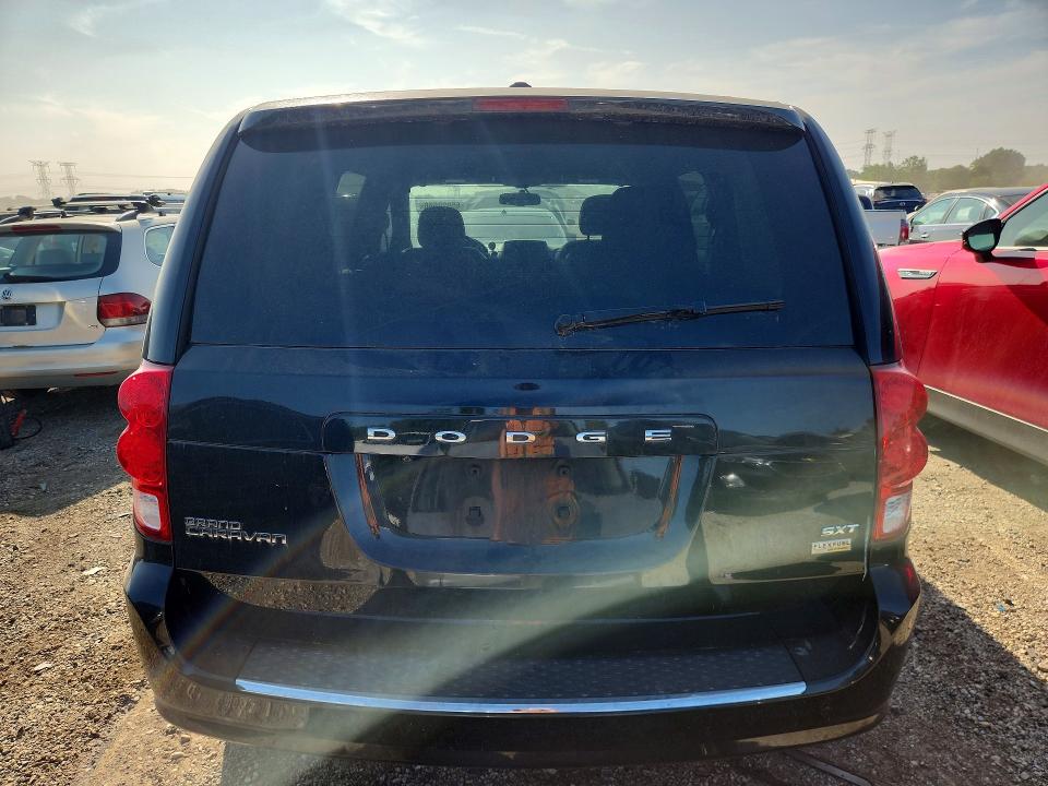 Photo 6 from auction – 2017 DODGE GRAND CARAVAN with VIN 2C4RDGCG2HR856348
