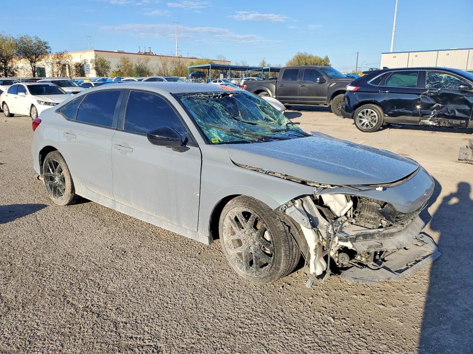Photo 4 from auction – 2022 HONDA CIVIC with VIN 2HGFE2F59NH610588