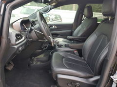 Photo 7 from auction – 2025 CHRYSLER PACIFICA with VIN 2C4RC1S73SR563633