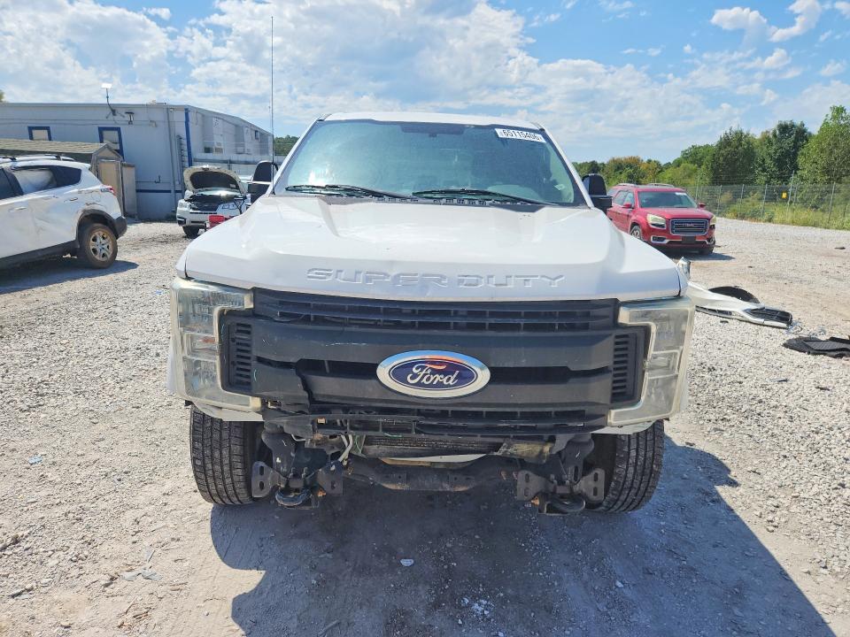 Photo 5 from auction – 2017 FORD F250 with VIN 1FT7W2A66HEB76917