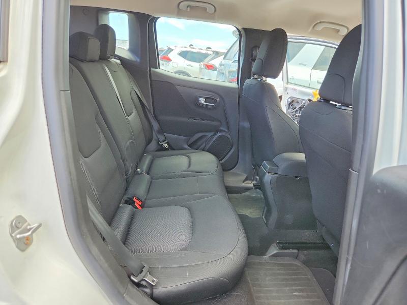 Photo 11 from auction – 2020 JEEP RENEGADE with VIN ZACNJAAB0LPL08080