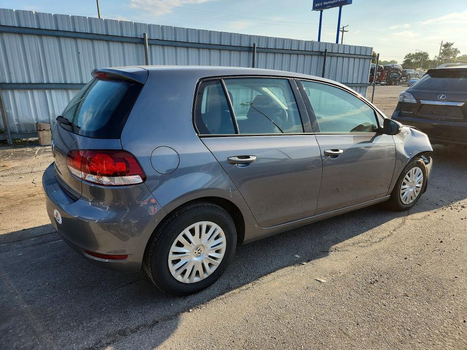 Photo 3 from auction – 2013 VOLKSWAGEN GOLF with VIN WVWDB7AJ5DW140236