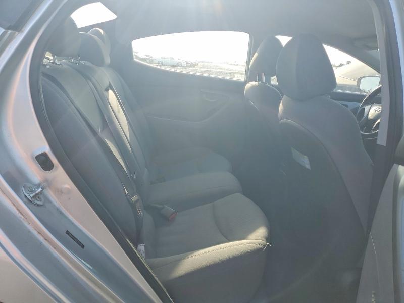 Photo 10 from auction – 2016 HYUNDAI ELANTRA with VIN 5NPDH4AE4GH707109