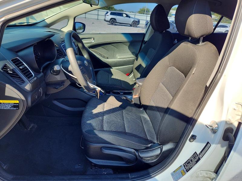 Photo 7 from auction – 2018 KIA FORTE with VIN 3KPFK4A78JE247153