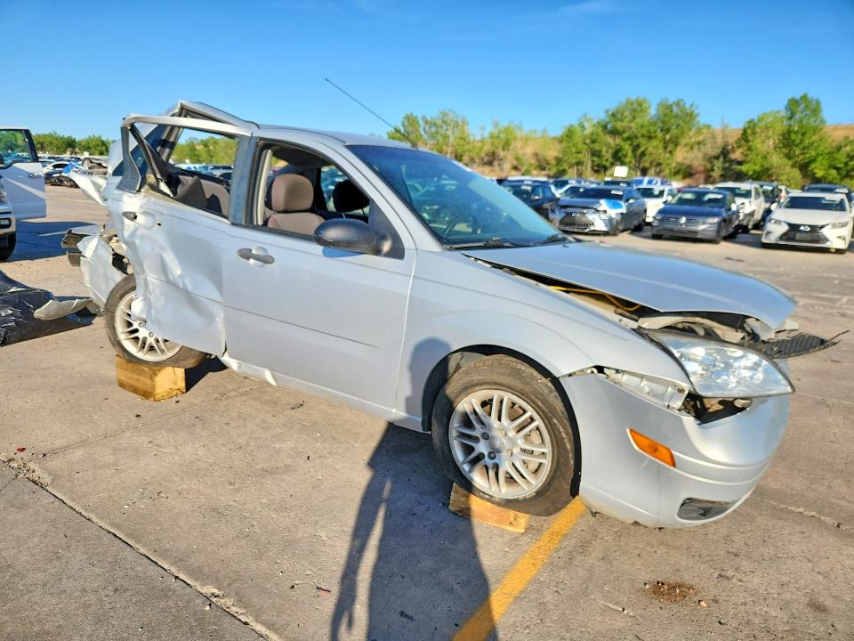 Photo 4 from auction – 2006 FORD FOCUS with VIN 1FAFP34NX6W255621