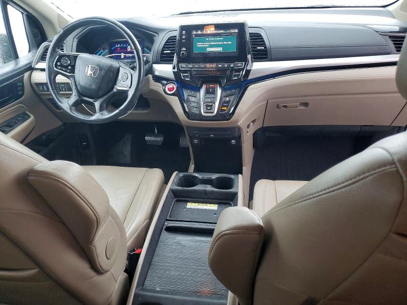 Photo 8 from auction – 2018 HONDA ODYSSEY with VIN 5FNRL6H90JB034754