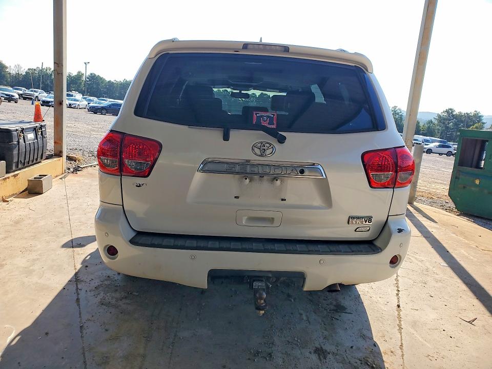 Photo 6 from auction – 2012 TOYOTA SEQUOIA with VIN 5TDDW5G13CS063266