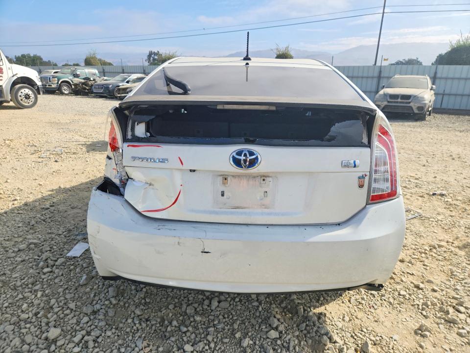 Photo 6 from auction – 2013 TOYOTA PRIUS with VIN JTDKN3DU7D1684442