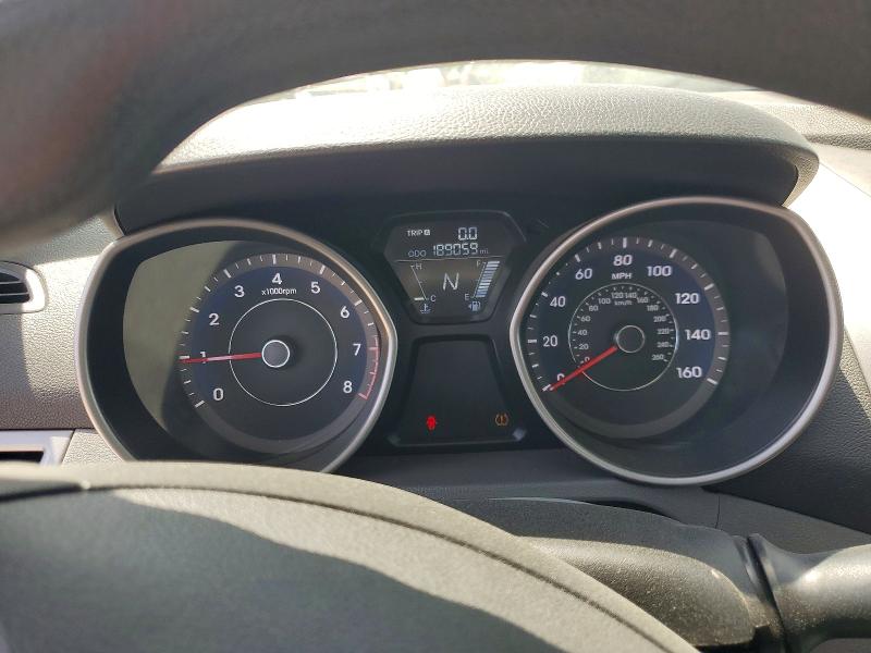 Photo 9 from auction – 2011 HYUNDAI ELANTRA with VIN 5NPDH4AE9BH022368
