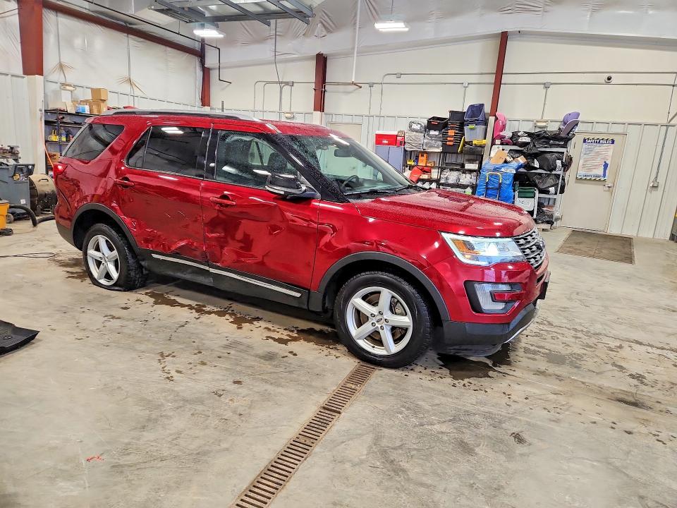 Снимка 4 от търг – 2017 FORD EXPLORER с VIN 1FM5K8D81HGD89051