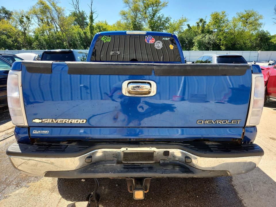 Photo 6 from auction – 2003 CHEVROLET SILVERADO with VIN 2GCEK19TX31253032