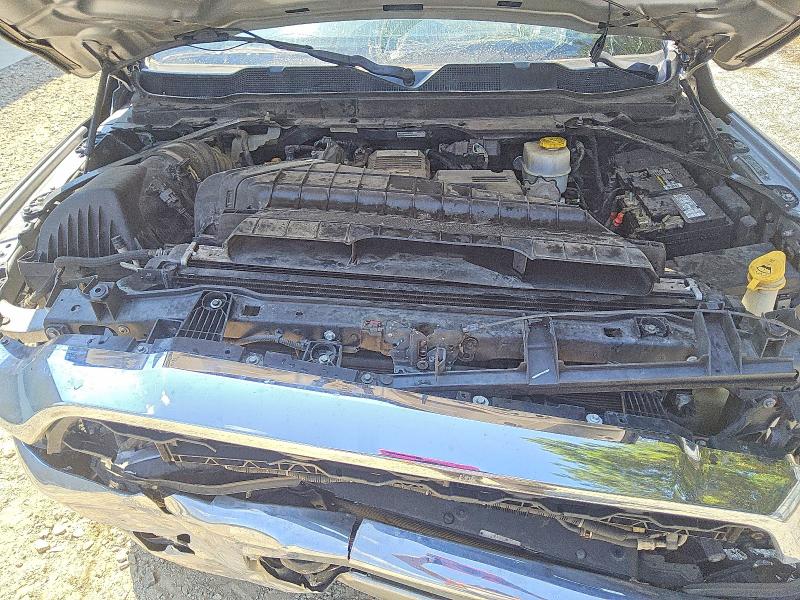 Photo 11 from auction – 2019 RAM 2500 with VIN 3C6UR4HL3KG534371
