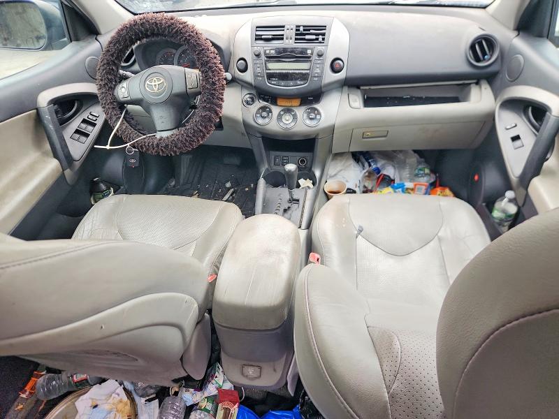 Photo 8 from auction – 2011 TOYOTA RAV4 with VIN 2T3YF4DV4BW064765