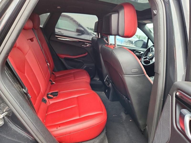 Photo 10 from auction – 2017 PORSCHE MACAN with VIN WP1AA2A5XHLB81365