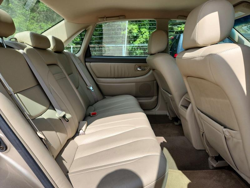 Photo 10 from auction – 2004 TOYOTA AVALON with VIN 4T1BF28B34U377988