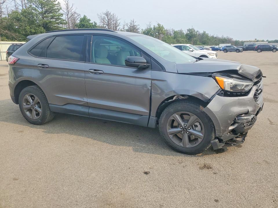 Photo 4 from auction – 2024 FORD EDGE with VIN 2FMPK4J97RBA12330