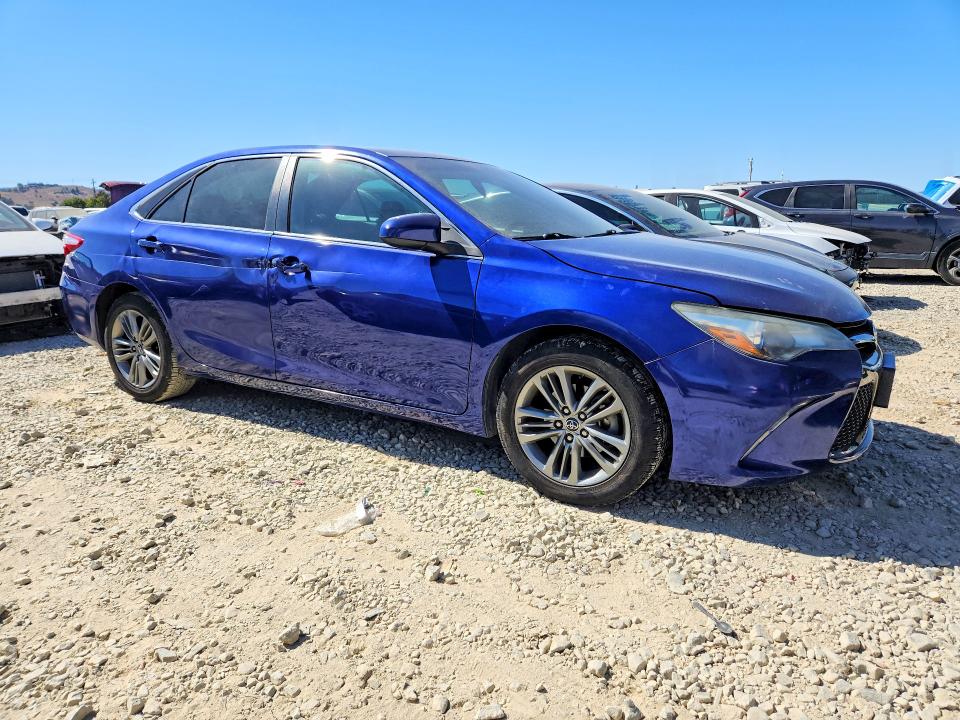 Zdjęcie 4 z aukcji – 2015 TOYOTA CAMRY z VIN 4T1BF1FK6FU910402