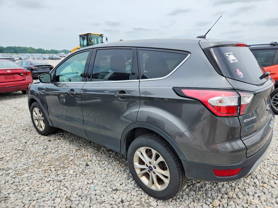 Photo 2 from auction – 2017 FORD ESCAPE with VIN 1FMCU9GD1HUE88602