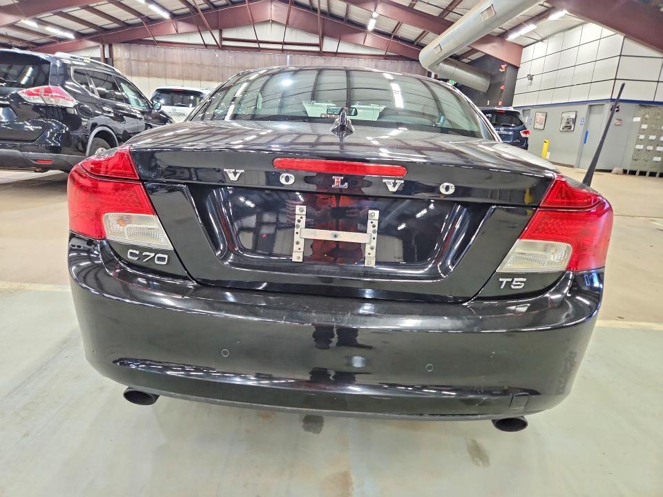 Photo 6 from auction – 2012 VOLVO C70 with VIN YV1672MC7CJ129626