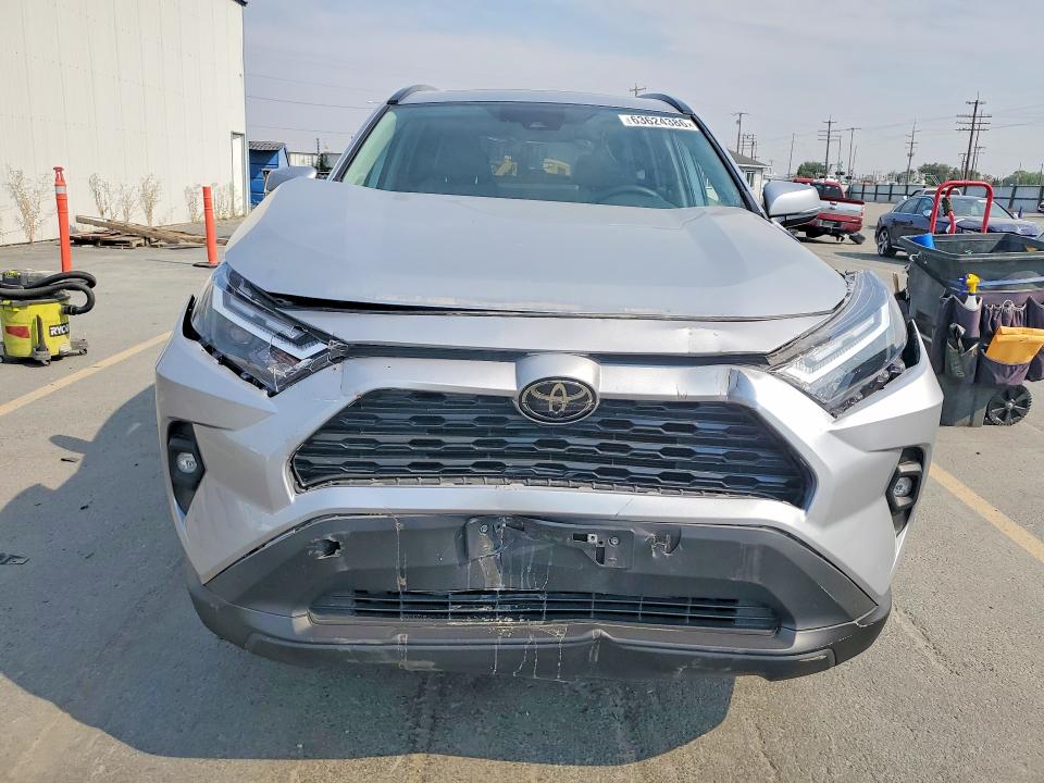 Photo 5 from auction – 2024 TOYOTA RAV4 with VIN 2T3A1RFVXRC400148