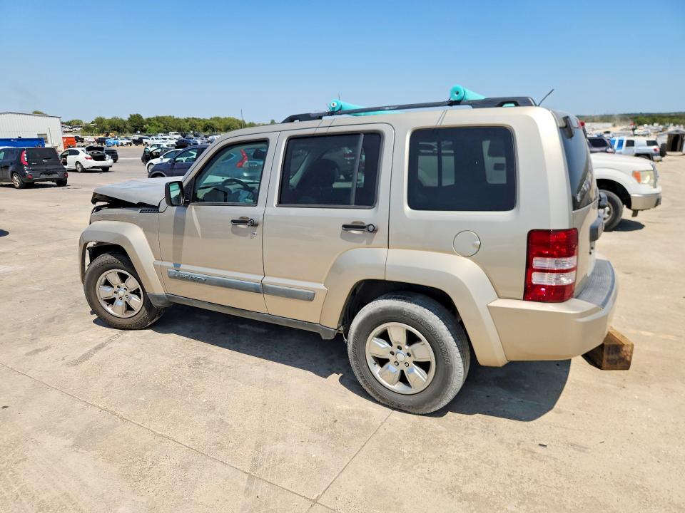 Photo 2 from auction – 2010 JEEP LIBERTY with VIN 1J4PP2GK5AW112301