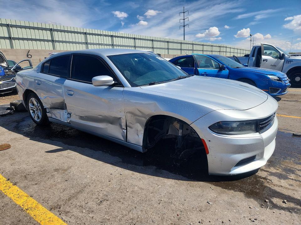 Photo 4 from auction – 2022 DODGE CHARGER with VIN 2C3CDXBG8NH161174