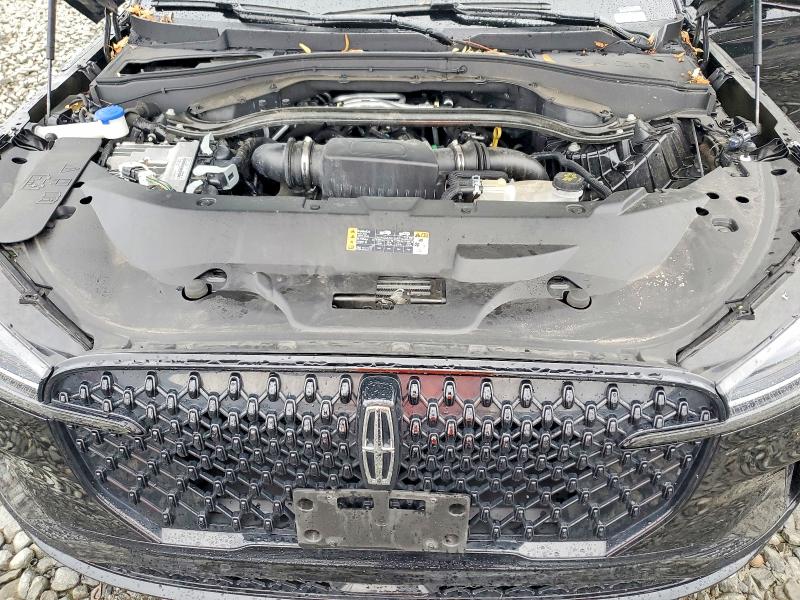 Снимка 12 от търг – 2025 LINCOLN AVIATOR с VIN 5LM5J6XCXSGL24999