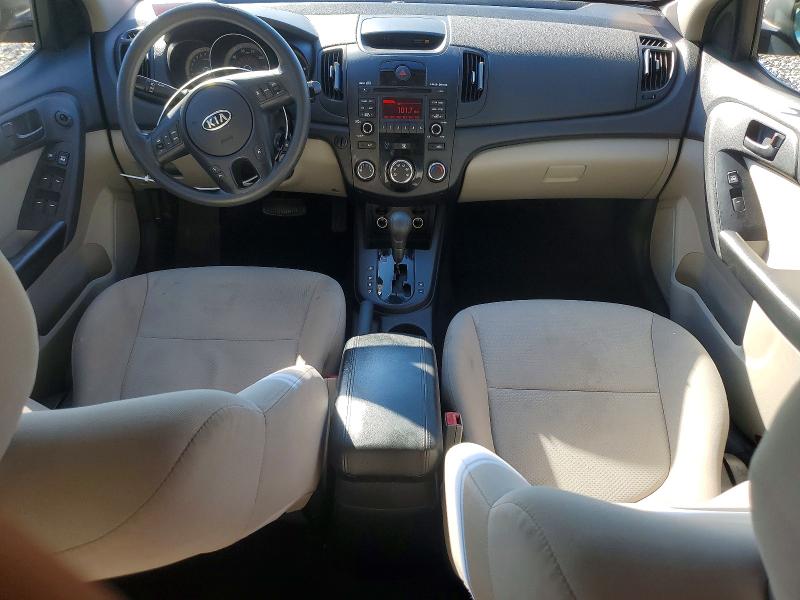 Photo 8 from auction – 2010 KIA FORTE with VIN KNAFU4A28A5298384