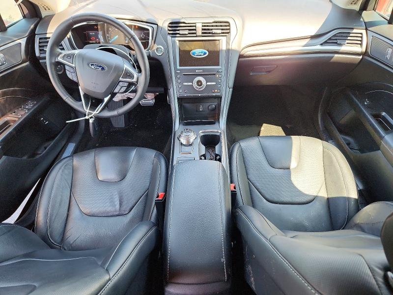 Photo 8 from auction – 2017 FORD FUSION with VIN 3FA6P0RU4HR408580