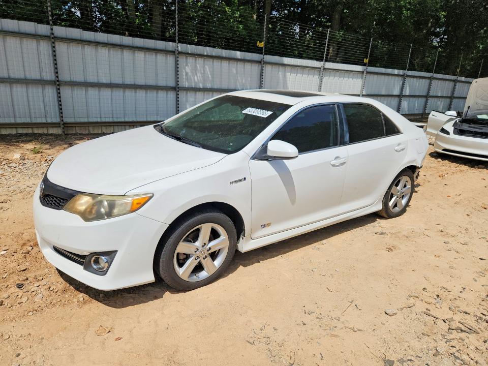 TOYOTA CAMRY HYBRID 2014 с VIN 4T1BD1FK7EU126265 - Снимка от търг