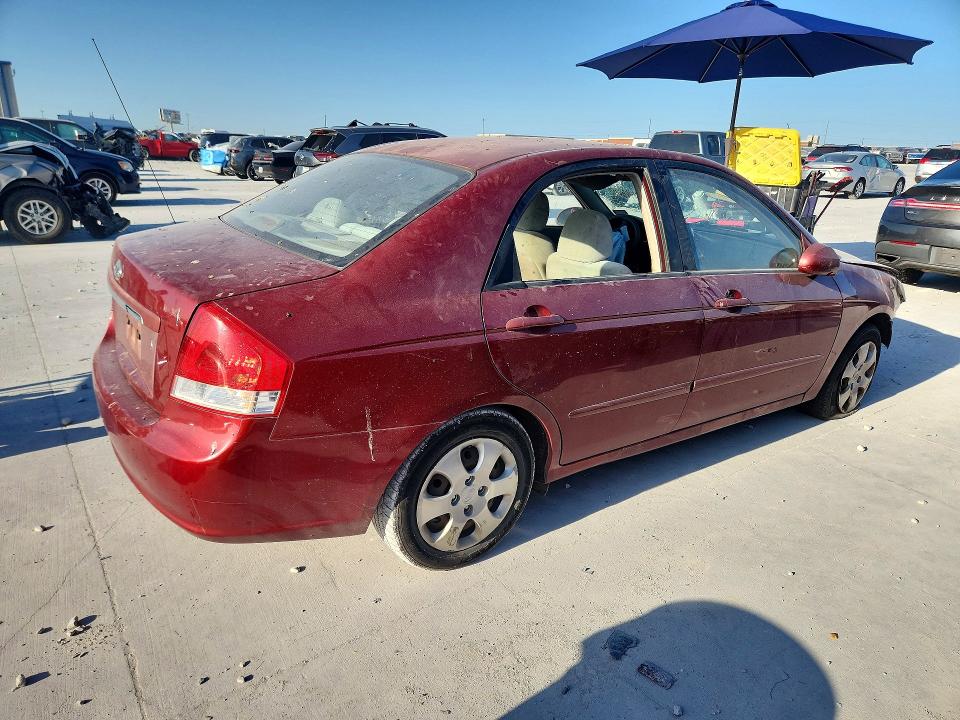Photo 3 from auction – 2007 KIA SPECTRA with VIN KNAFE122175403754