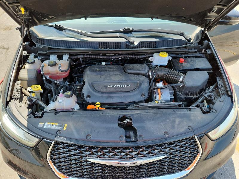 Photo 12 from auction – 2022 CHRYSLER PACIFICA with VIN 2C4RC1L72NR139508