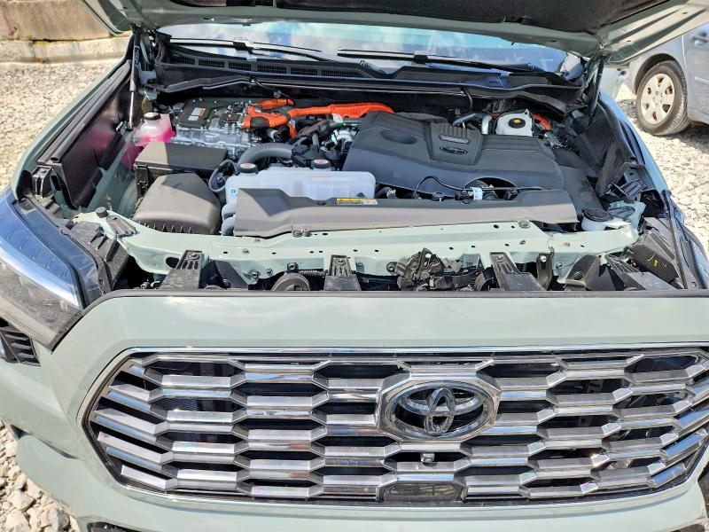 Фото 12 с аукциона – 2026 TOYOTA SEQUOIA с VIN 7SVAAABA4TX094009