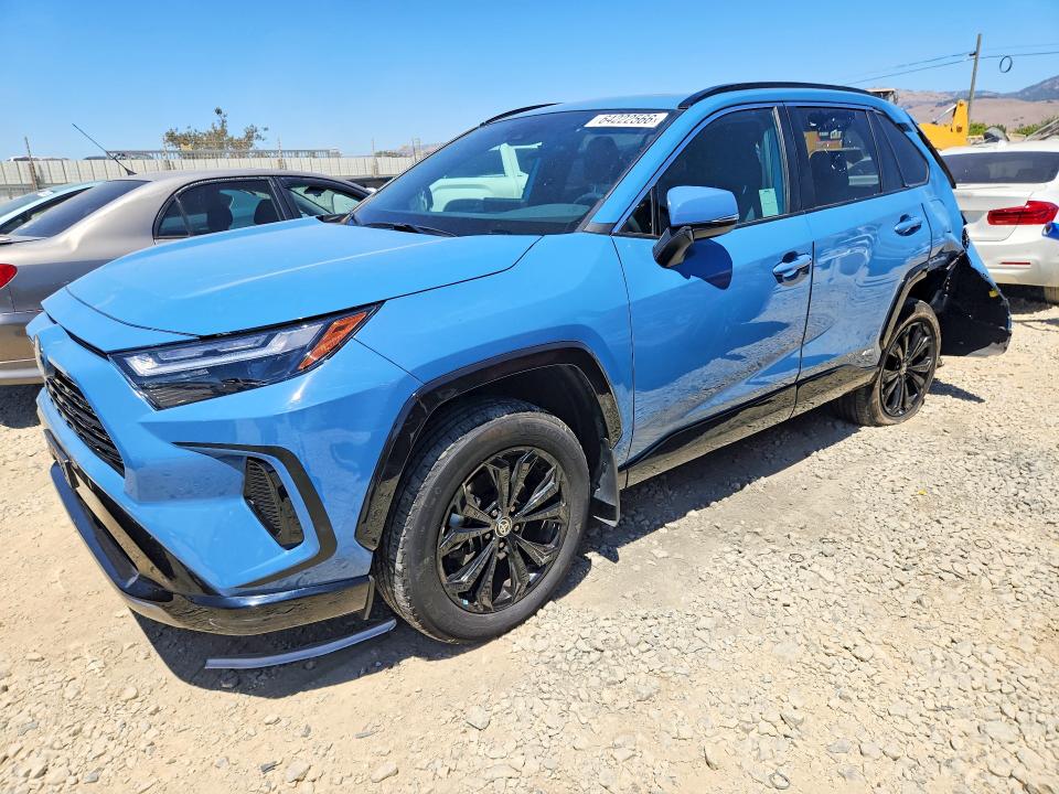 TOYOTA RAV4 2022 with VIN 4T3T6RFV4NU096205 - Photo from auction