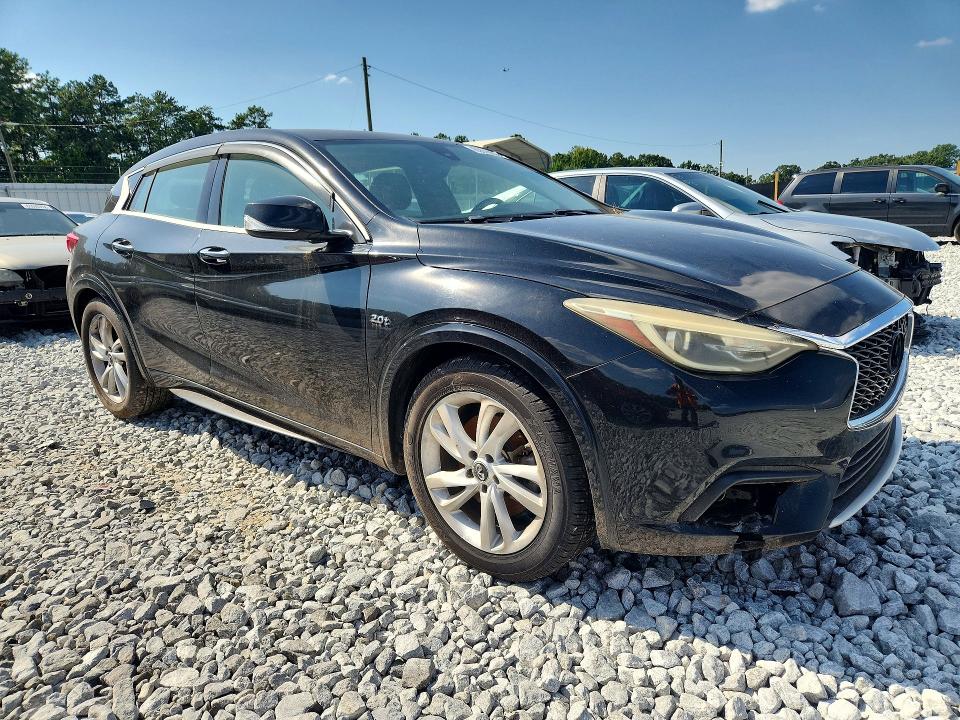 Photo 4 from auction – 2018 INFINITI QX30 with VIN SJKCH5CP7JA059700