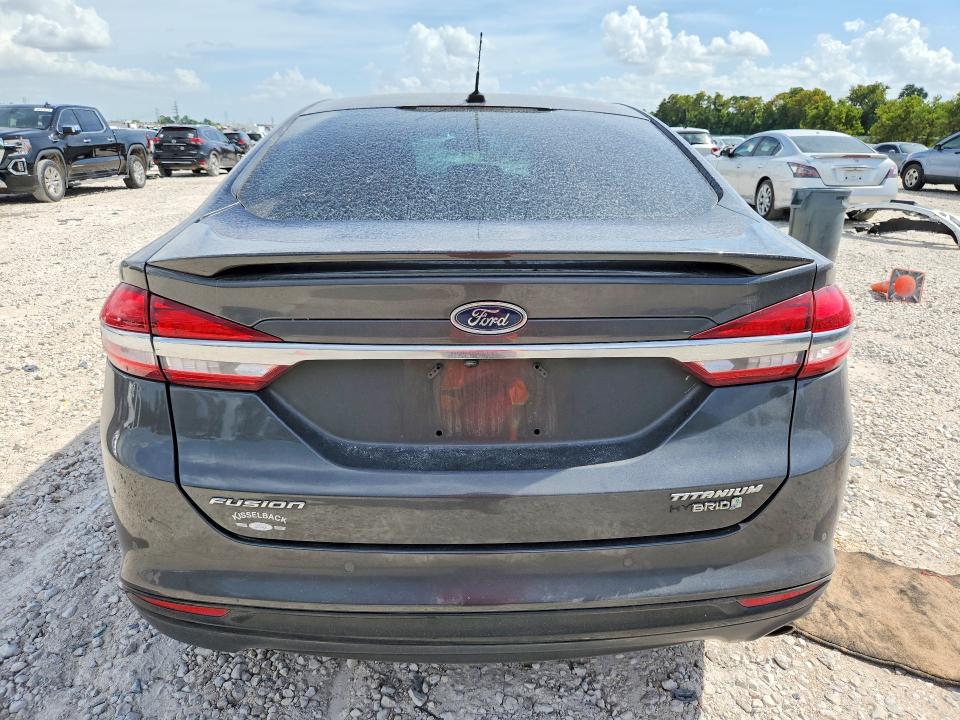 Photo 6 from auction – 2017 FORD FUSION with VIN 3FA6P0RU4HR359929