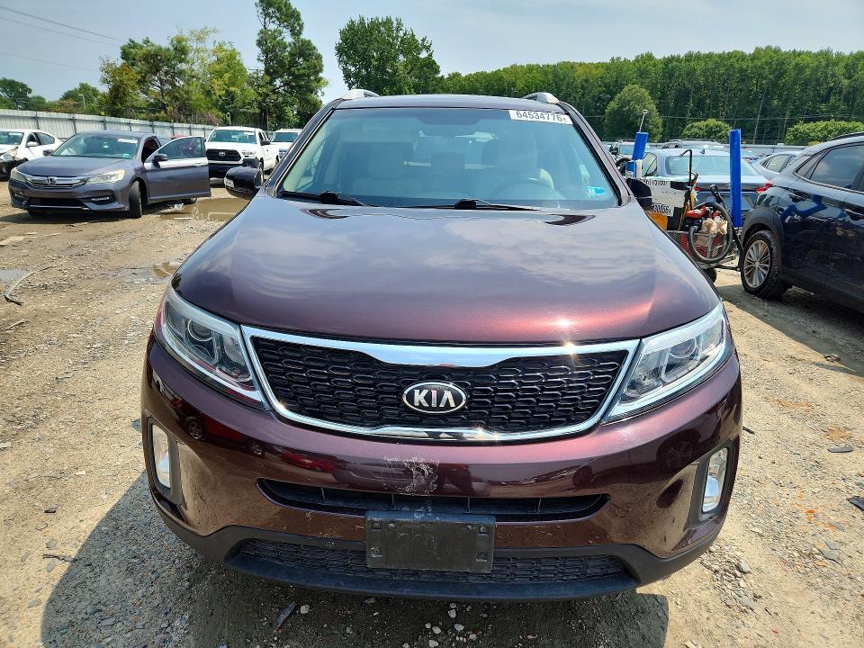 Photo 5 from auction – 2014 KIA SORENTO with VIN 5XYKT3A61EG479664