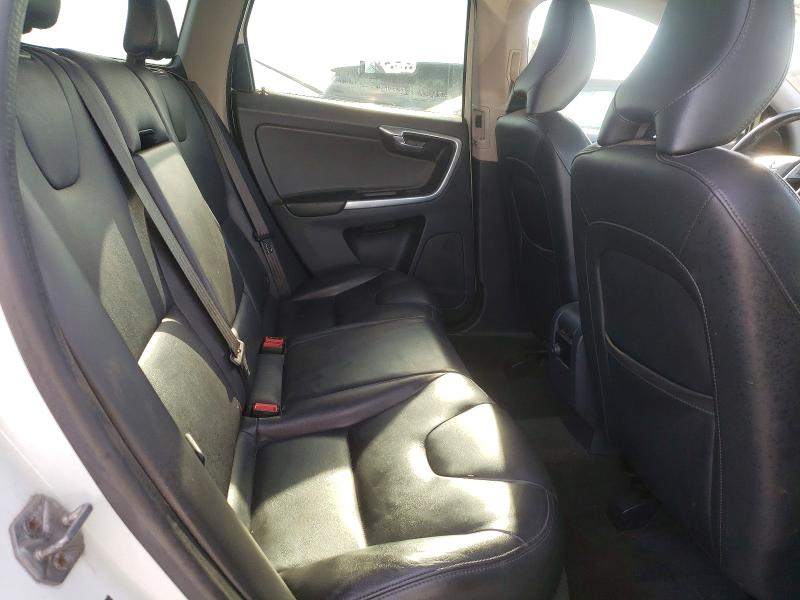 Photo 10 from auction – 2016 VOLVO XC60 with VIN YV4612RK5G2785358