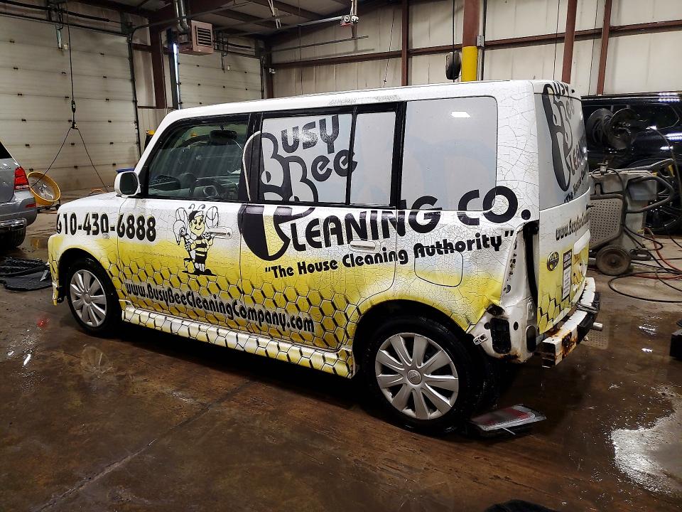 Photo 2 from auction – 2005 SCION XB with VIN JTLKT324654029203