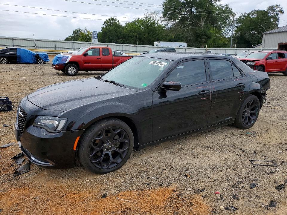 2019 CHRYSLER 300 - Търг №66042516