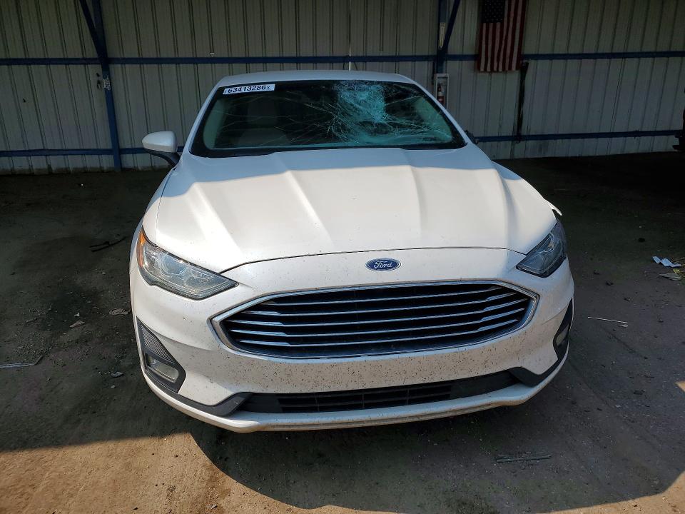 Photo 5 from auction – 2019 FORD FUSION with VIN 3FA6P0HD6KR135523