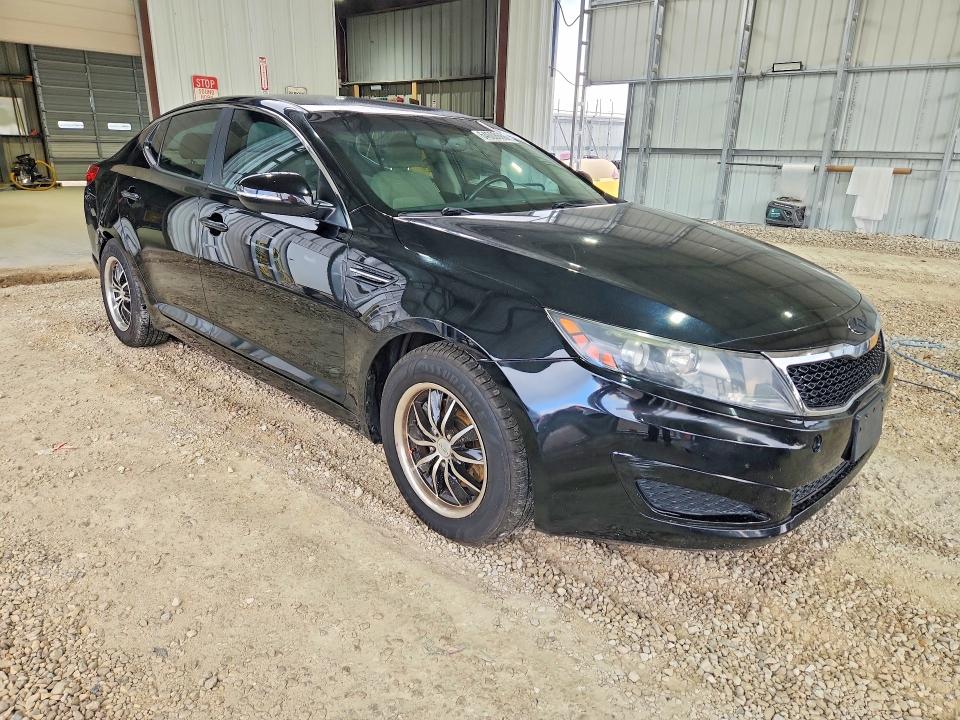 Photo 4 from auction – 2011 KIA OPTIMA with VIN KNAGM4A71B5066145