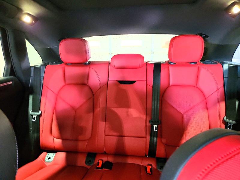 Photo 10 from auction – 2019 PORSCHE MACAN with VIN WP1AA2A5XKLB03918