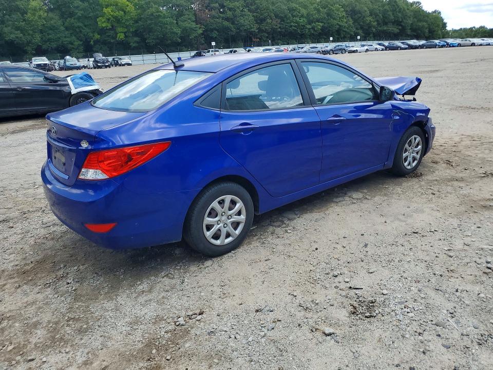 Photo 3 from auction – 2012 HYUNDAI ACCENT with VIN KMHCT4AEXCU207171