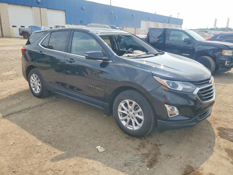 Photo 4 from auction – 2019 CHEVROLET EQUINOX with VIN 3GNAXJEV7KL357540